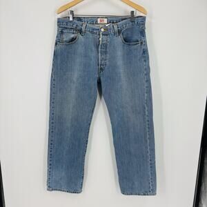 Levis 501 Jeans Mens 36 X 30 Button Fly Straight Leg Medium Wash Blue Denim